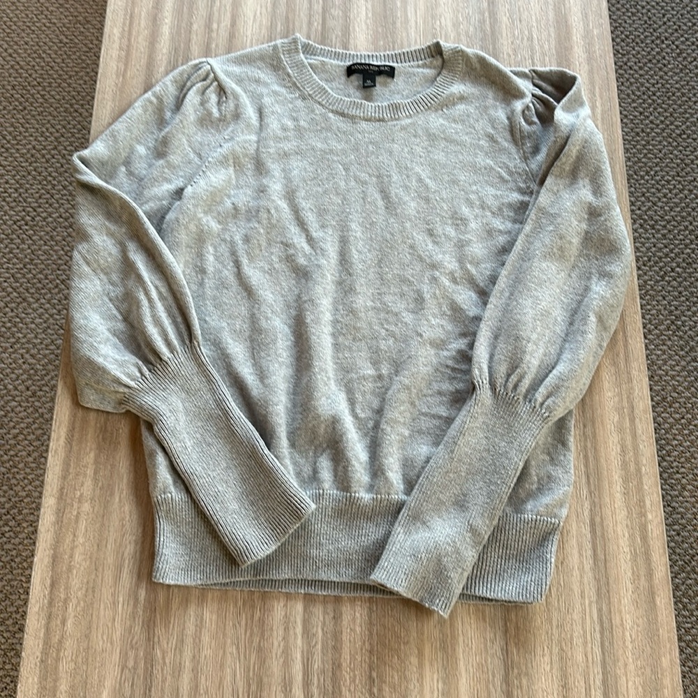 Banana Republic pullover sweater